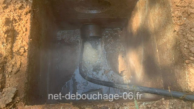 Intervention de débouchage de canalisation